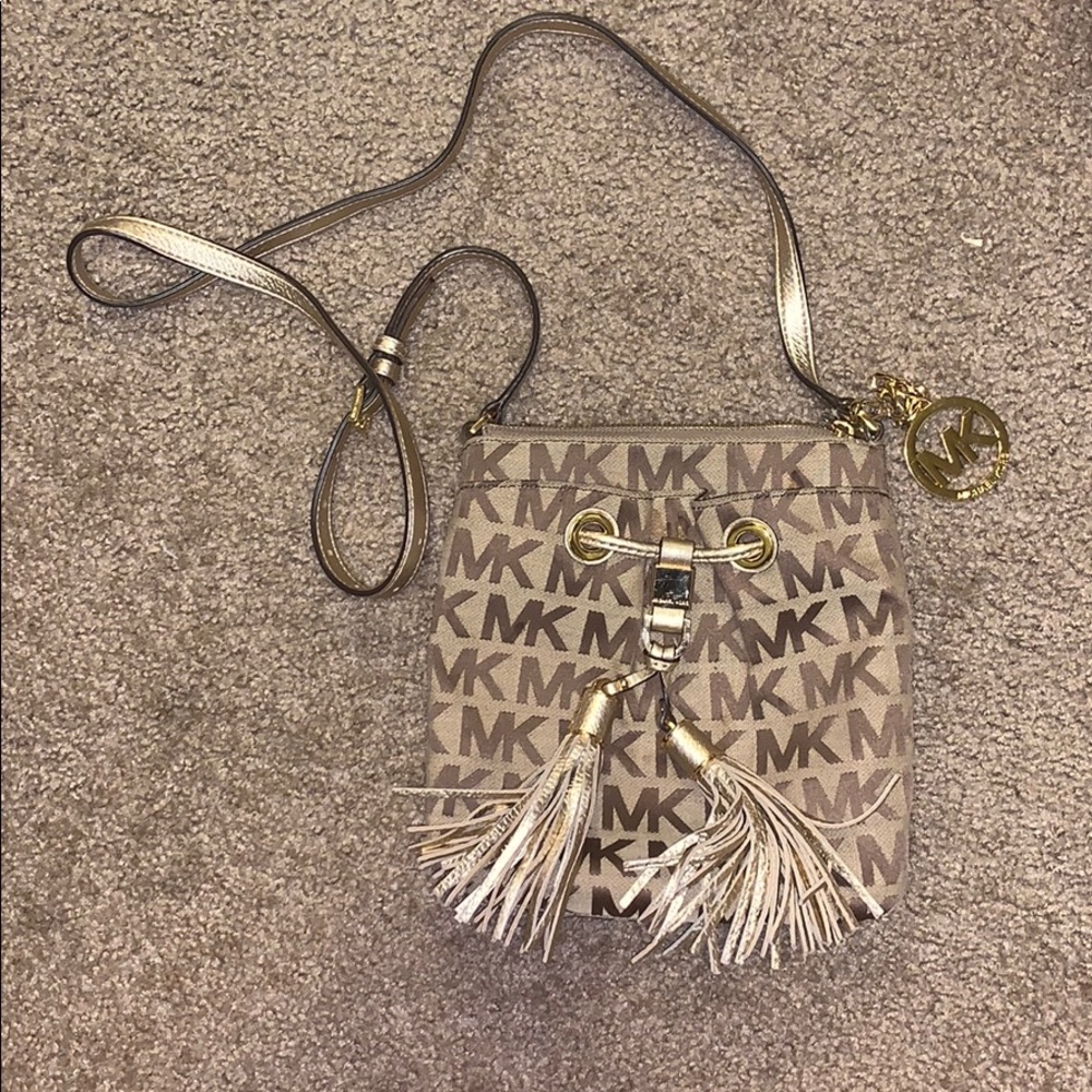 Michael Kors purse